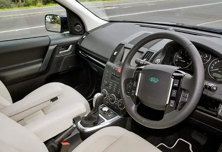 Land Rover Freelander 2 2011 photo 5