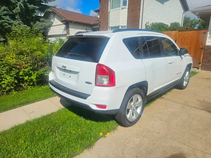 Jeep Compass 2006 photo 2