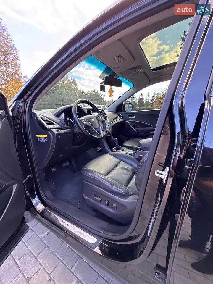 Hyundai Santa Fe 2013 photo 2