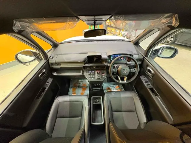 Honda Stepwagon 2026 photo 2