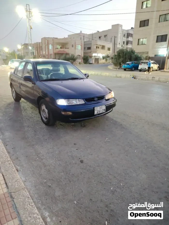 Kia Sephia 1996 photo 2