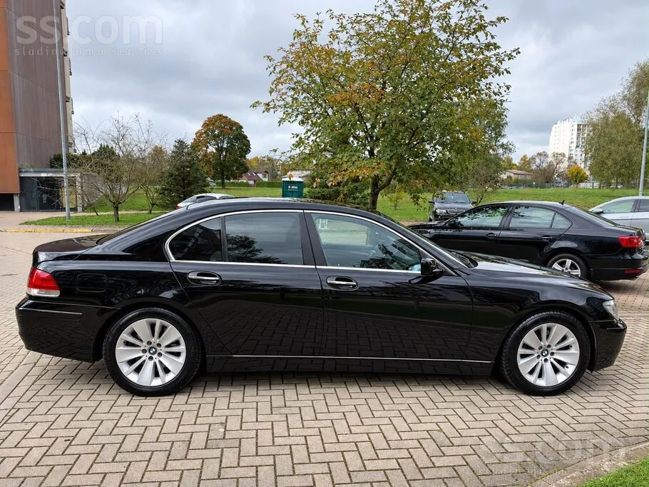 BMW 730 2007 photo 2