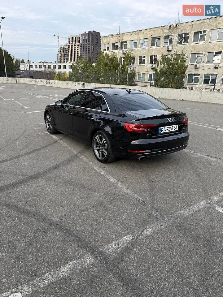 Audi A4 2016 photo 2