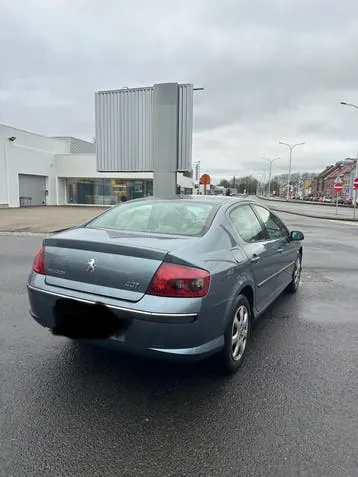 Peugeot 407
