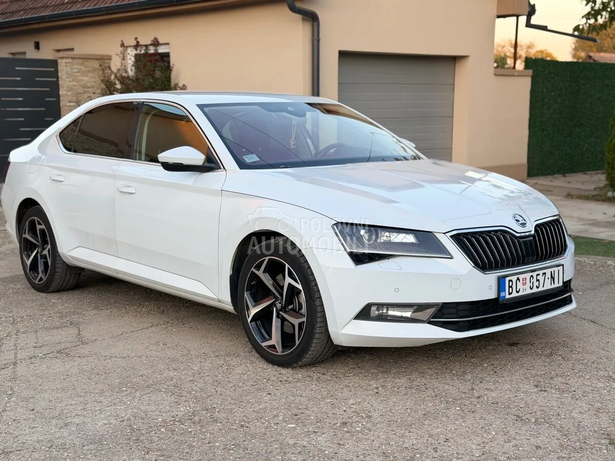 Skoda Superb 2015 photo 3