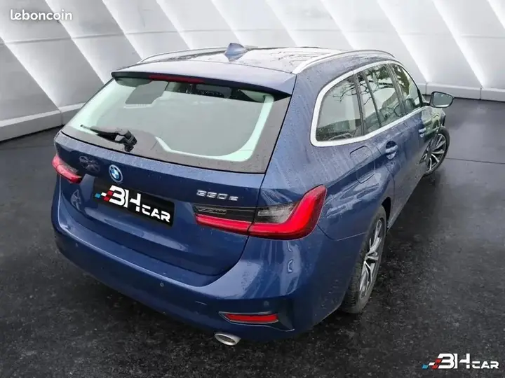 BMW Série 3 2022 photo 4