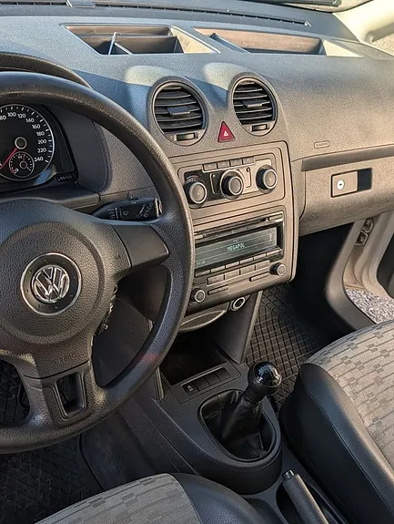 Volkswagen Caddy 2012 photo 3