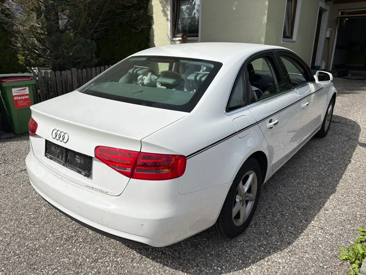 Audi A4 2013 photo 3