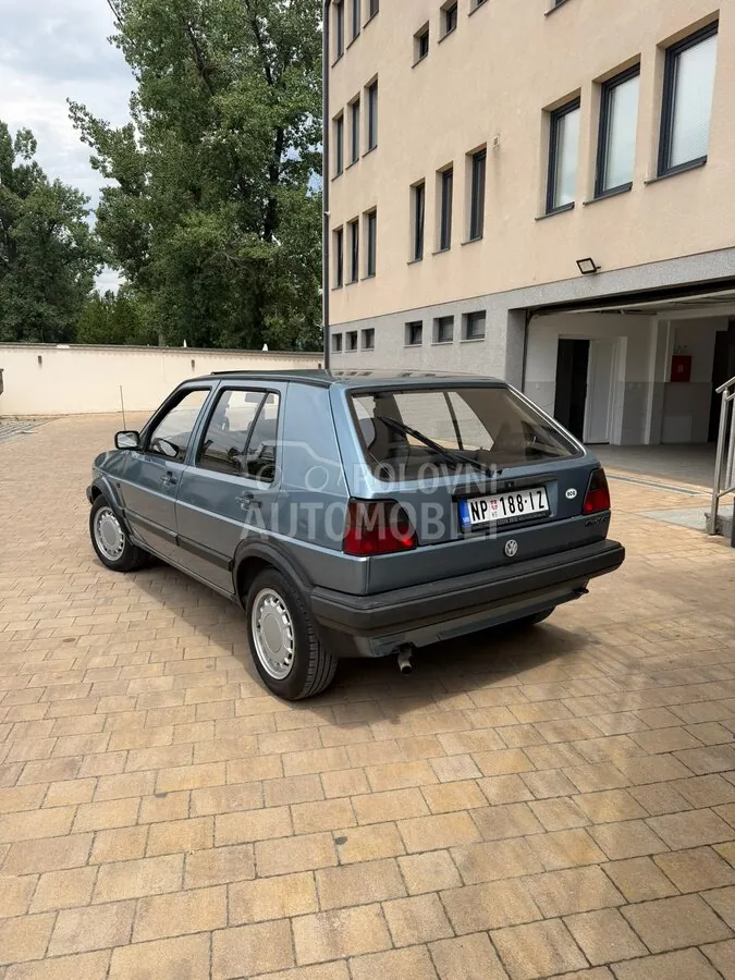 Volkswagen Golf 1989 photo 4