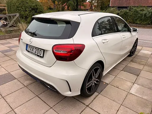 Mercedes-Benz A 180 2018 photo 3