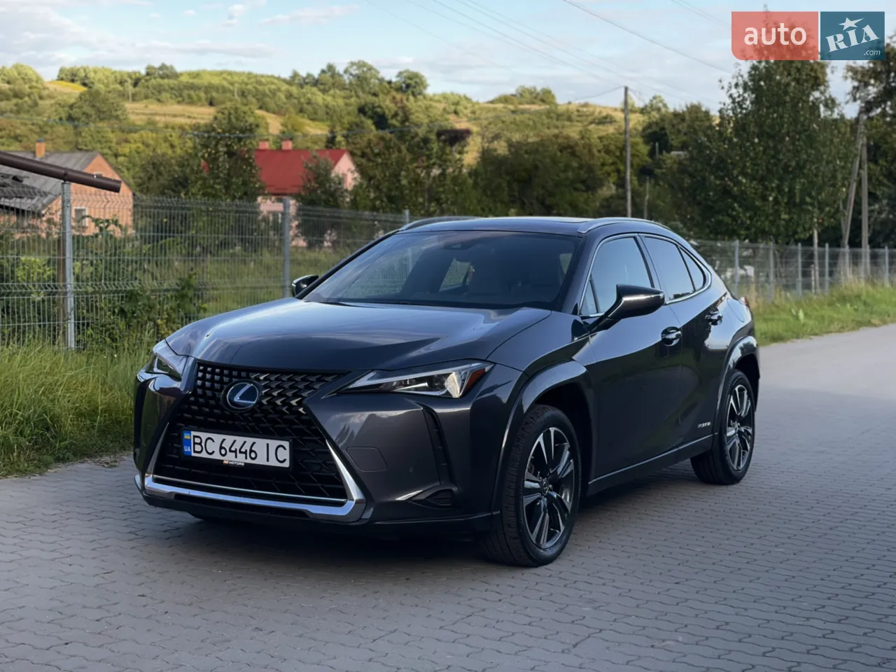 Lexus Ux