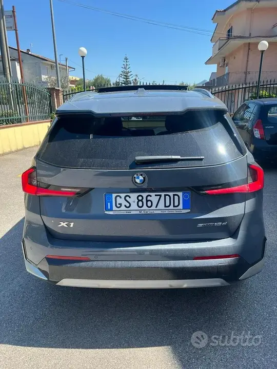 BMW X1 2023 photo 3