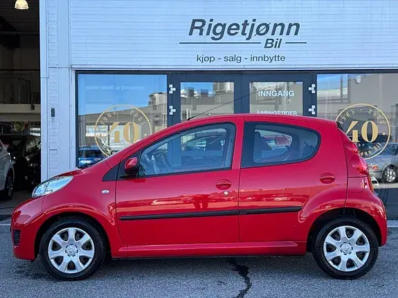 Peugeot 107 2010 photo 4