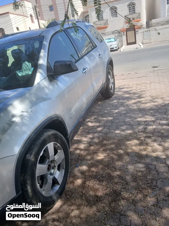 GMC Acadia