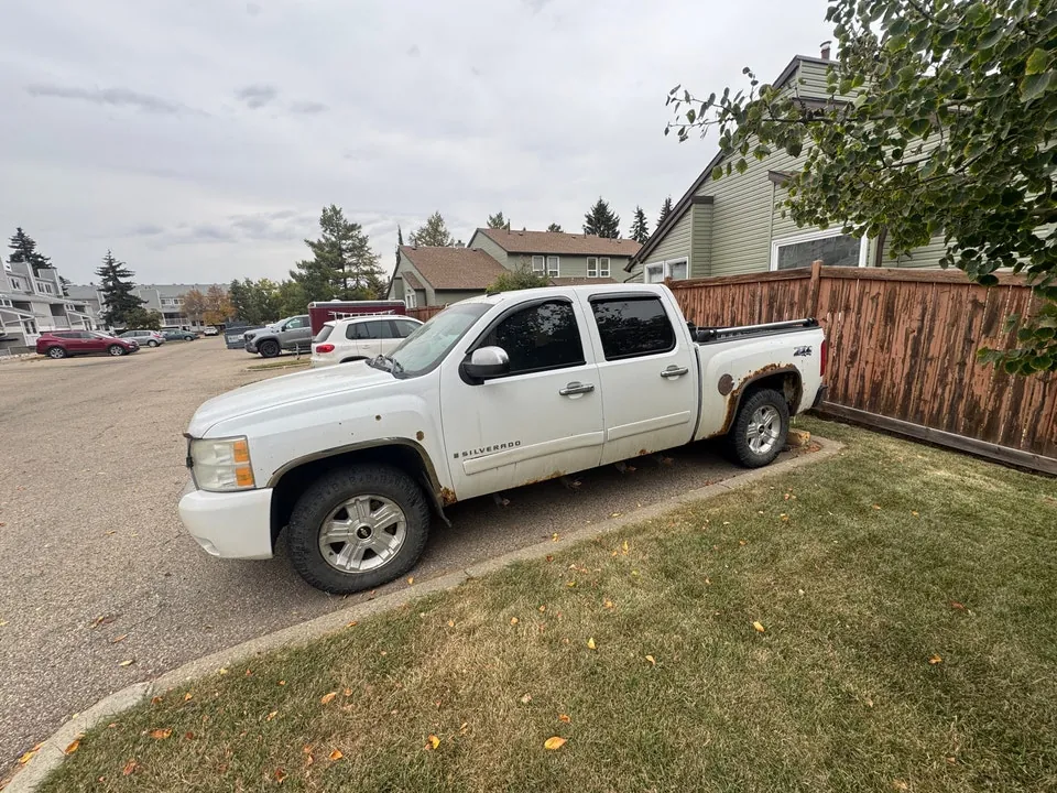 Chevrolet Silverado 1500 2008 photo 4