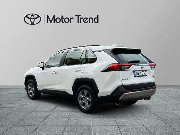 Toyota Rav4 2024 photo 3