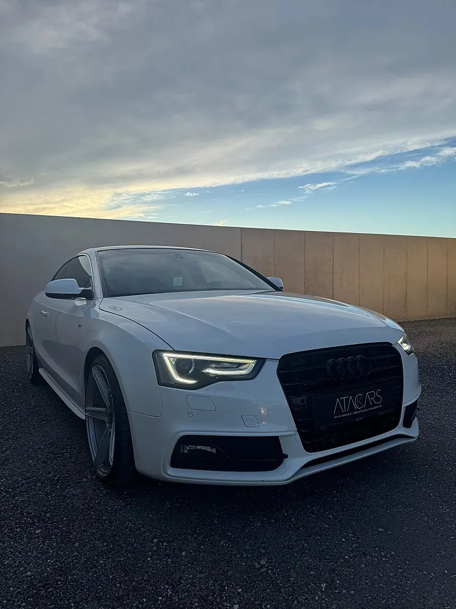 Audi A5 2009 photo 3