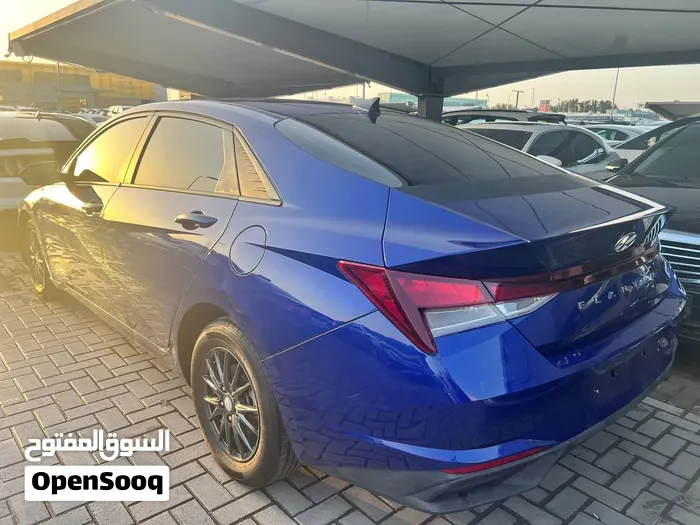 Hyundai Elantra 2021 photo 3