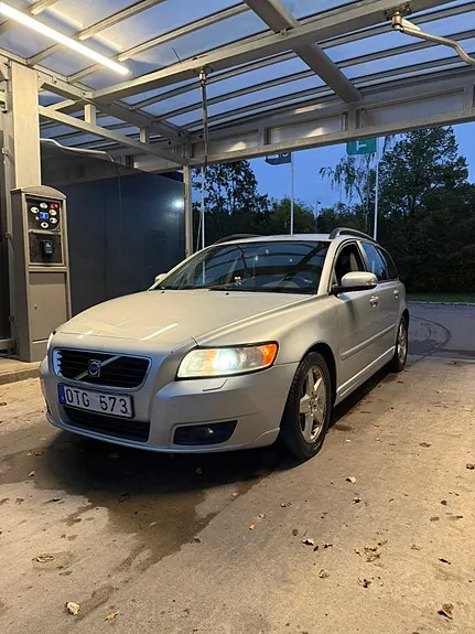 Volvo V50 2009 photo 3