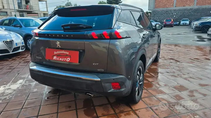Peugeot 2008 2021 photo 3