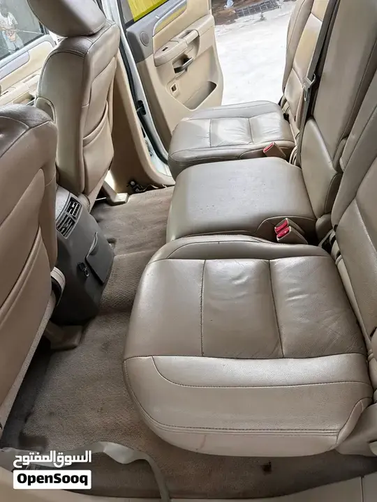 Nissan Armada 2014 photo 4