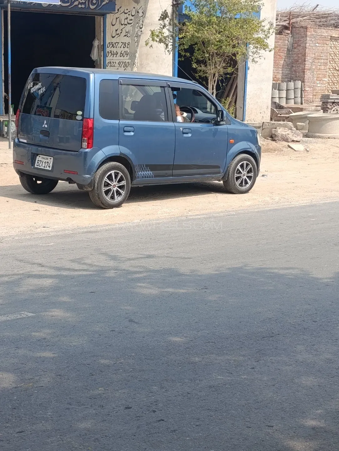Mitsubishi Ek Wagon