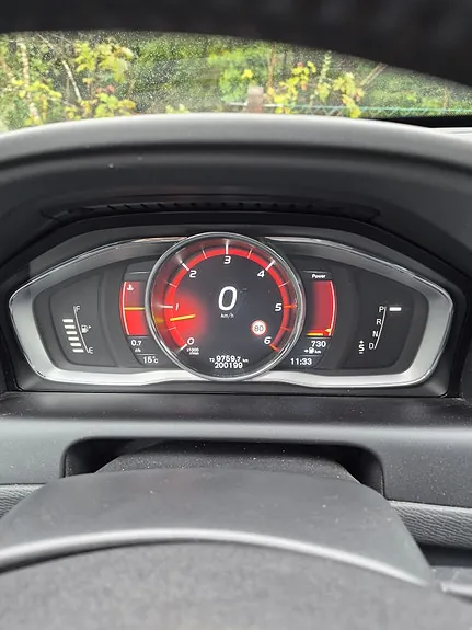 Volvo Xc60 2017 photo 2