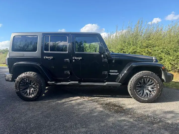 Jeep Wrangler 2016 photo 2