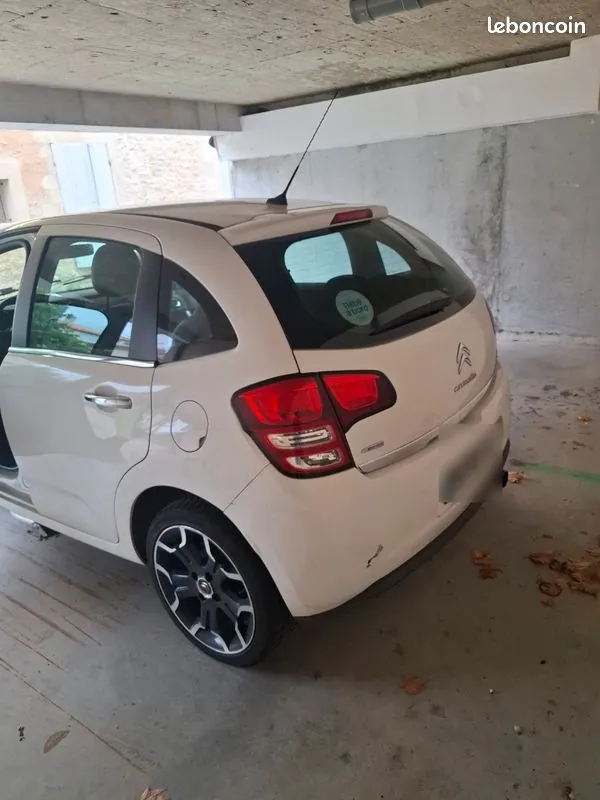 Citroen C3 2011 photo 2