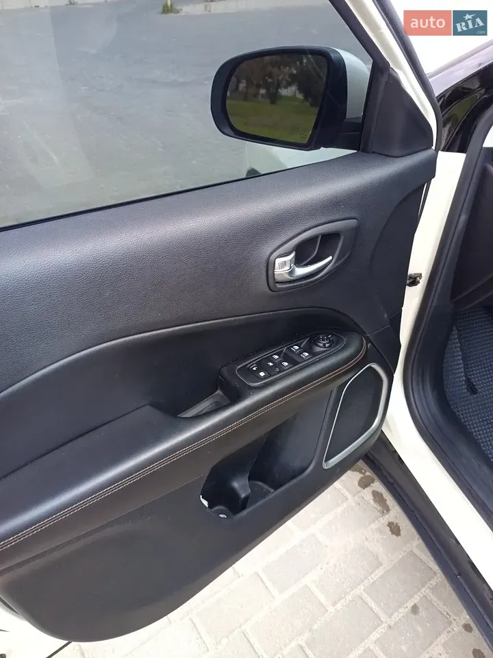 Jeep Compass 2020 photo 4
