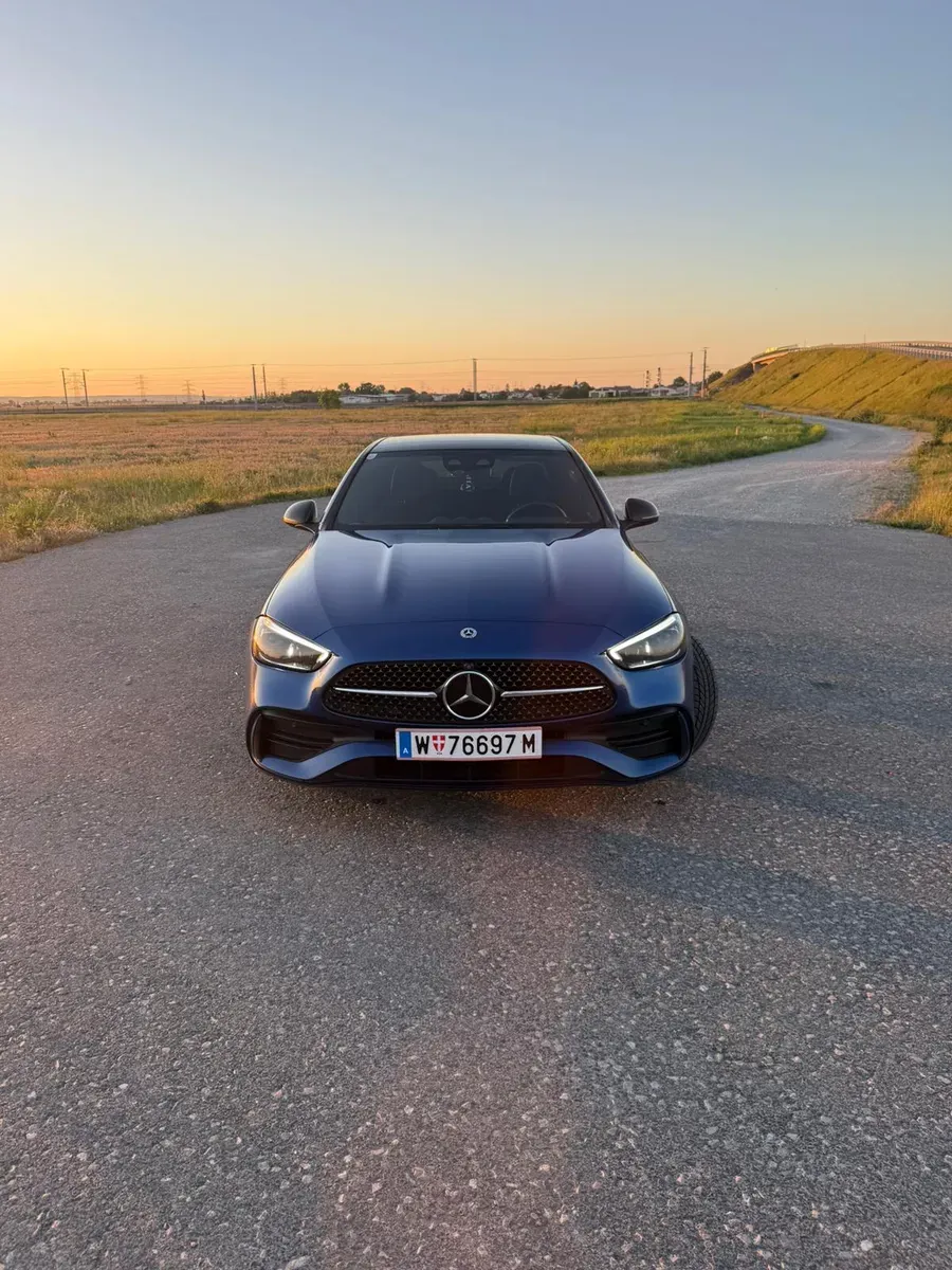 Mercedes-Benz C-Class 2022 photo 2
