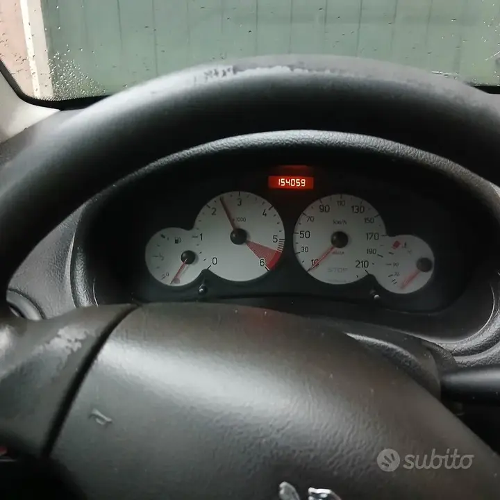 Peugeot 206 2004 photo 3