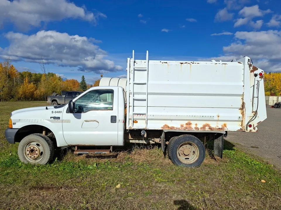 Ford F-450 Super Duty 1999 photo 5