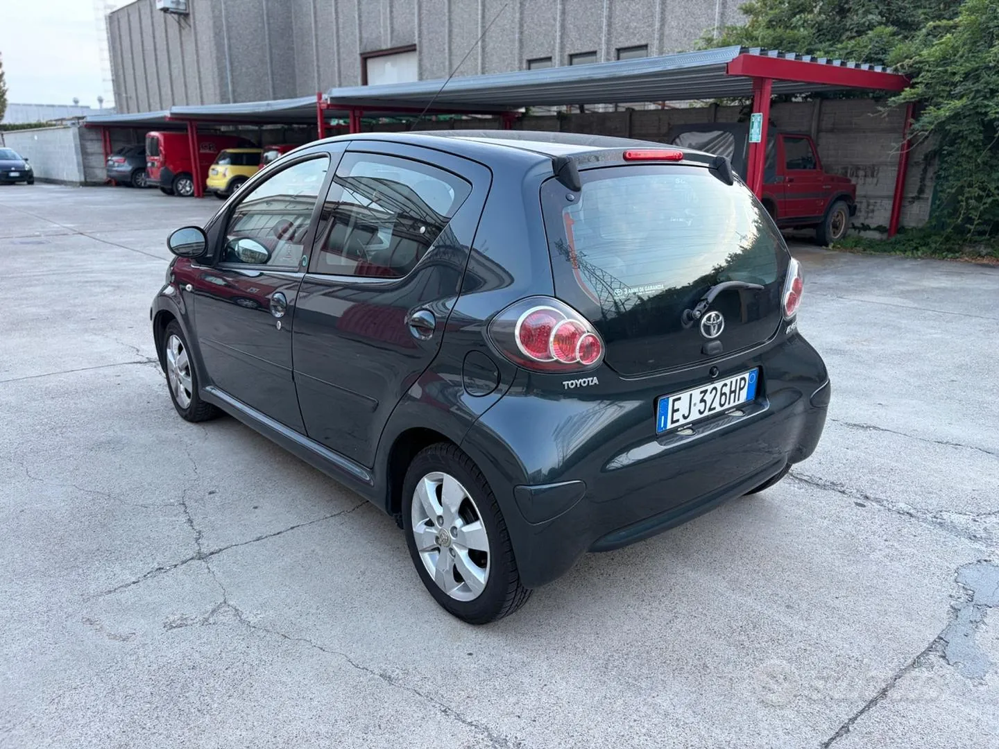 Toyota Aygo 2011 photo 4