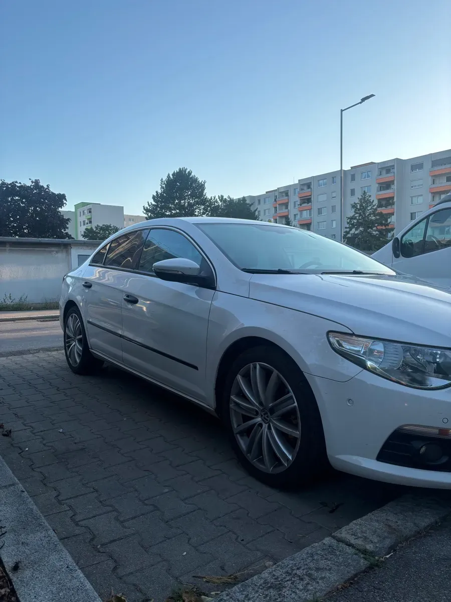 Volkswagen Passat Cc 2008 photo 3
