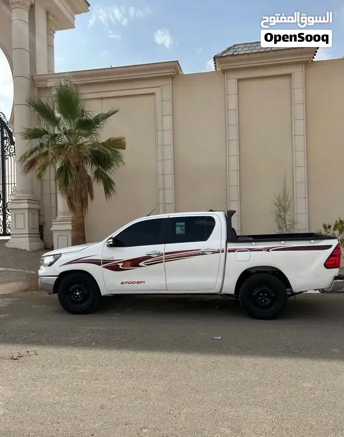 Toyota Hilux 2016 photo 2