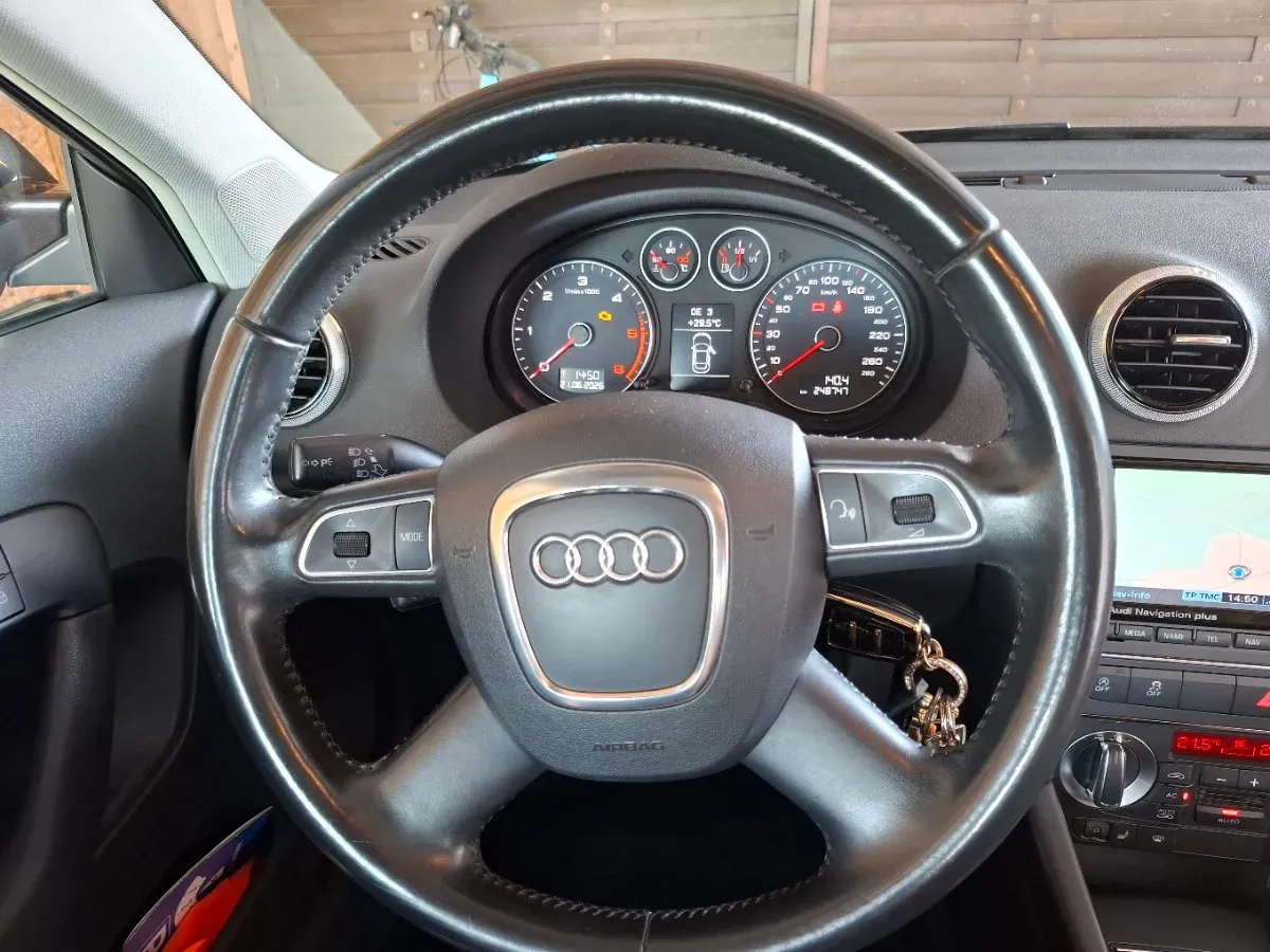 Audi A3 2013 photo 2