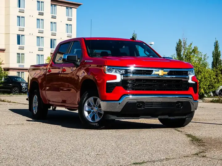 Chevrolet Silverado 1500 2026 photo 2