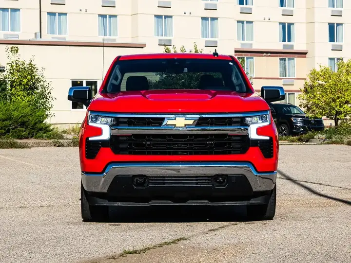 Chevrolet Silverado 1500 2026 photo 3