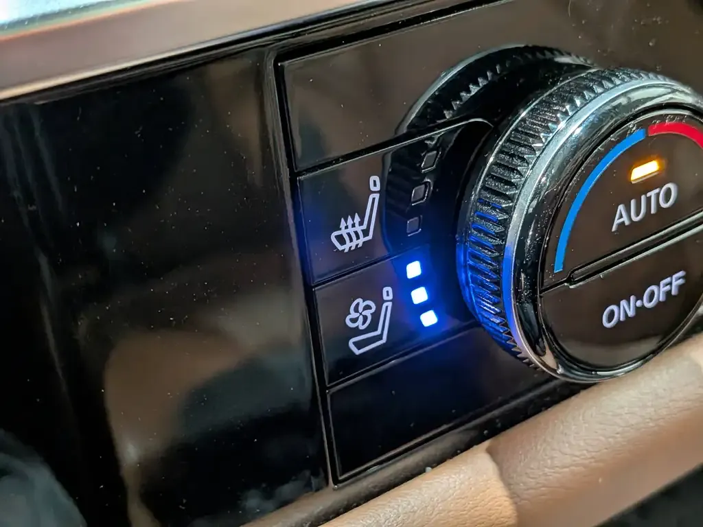 Nissan Pathfinder 2022 photo 3