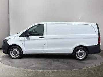 Mercedes-Benz Vito 2024 photo 2
