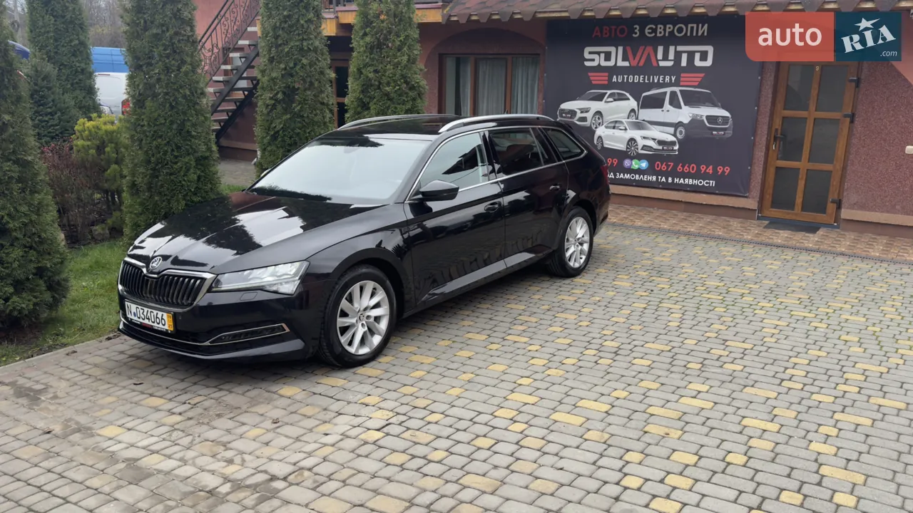 Skoda Superb 2022 photo 4