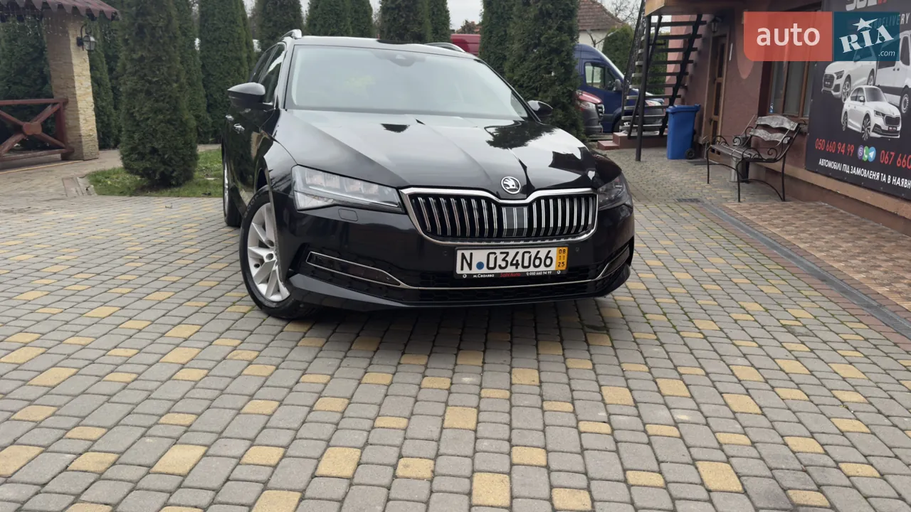 Skoda Superb 2022 photo 3