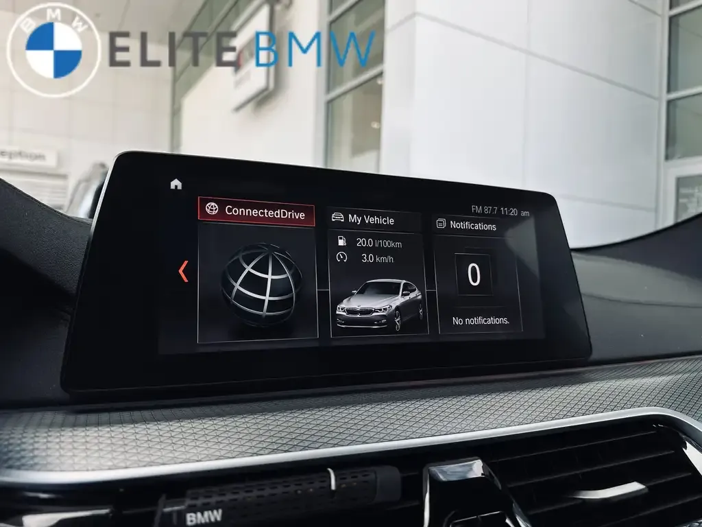 BMW 6 Series 2019 photo 2