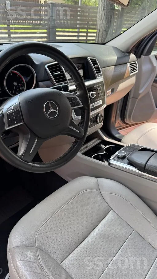 Mercedes-Benz Ml350 2013 photo 3
