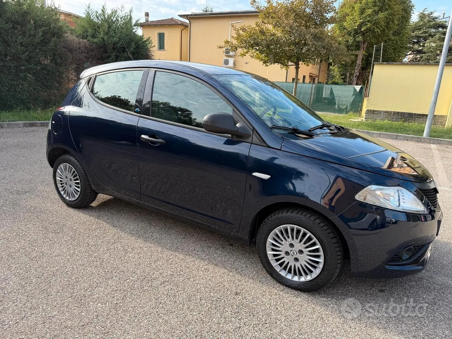Lancia Ypsilon 2019 photo 2