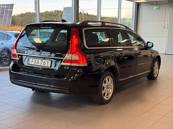 Volvo V70 2015 photo 3