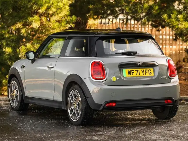 Mini Cooper Se 2021 photo 2
