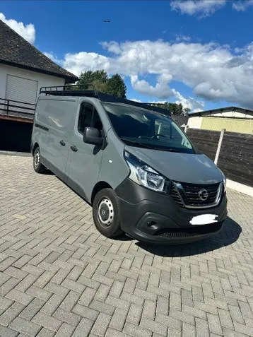 Nissan Nv300