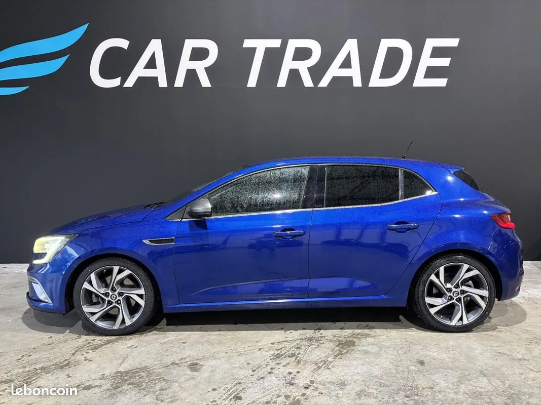 Renault Megane 2017 photo 2